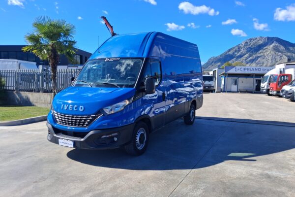 Iveco Daily Furgonato TETTO ALTO KM: 165.197 - immagine 17