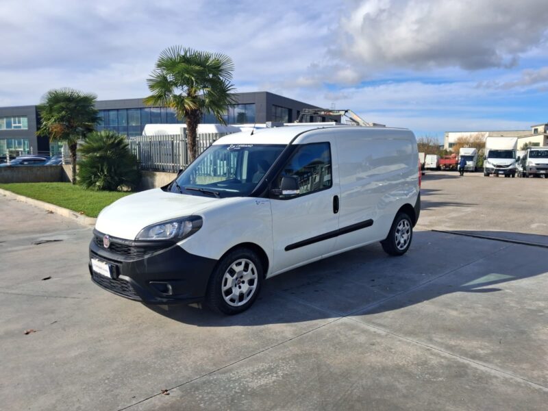 Fiat Doblò Furgonato MAXI 3 Posti - immagine 17