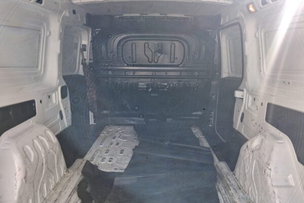 Fiat Doblò Furgonato MAXI 3 Posti - immagine 7