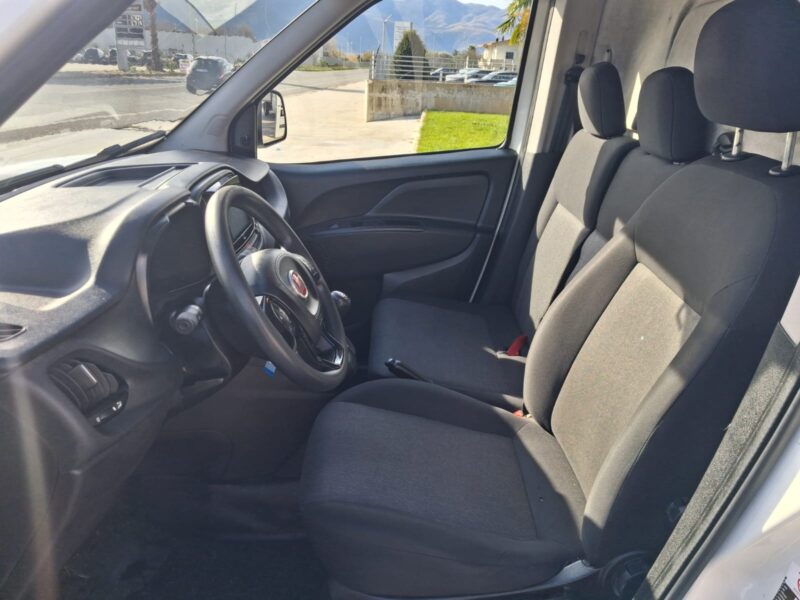 Fiat Doblò Furgonato MAXI 3 Posti - immagine 8