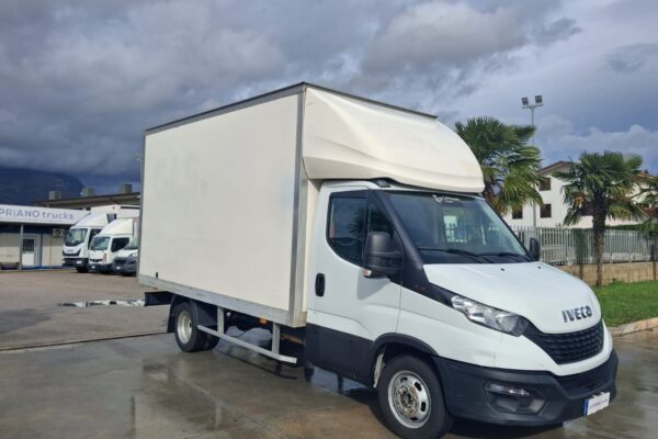 Iveco Daily 35c16 CASSONATO KM: 190.000