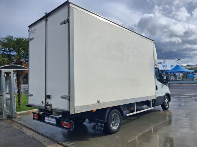 Iveco Daily 35c16 CASSONATO KM: 190.000 - immagine 6