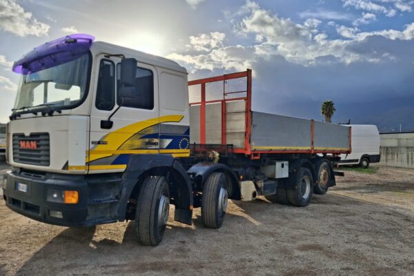 MAN 414 RIBALTABILE 4 ASSI - immagine 2