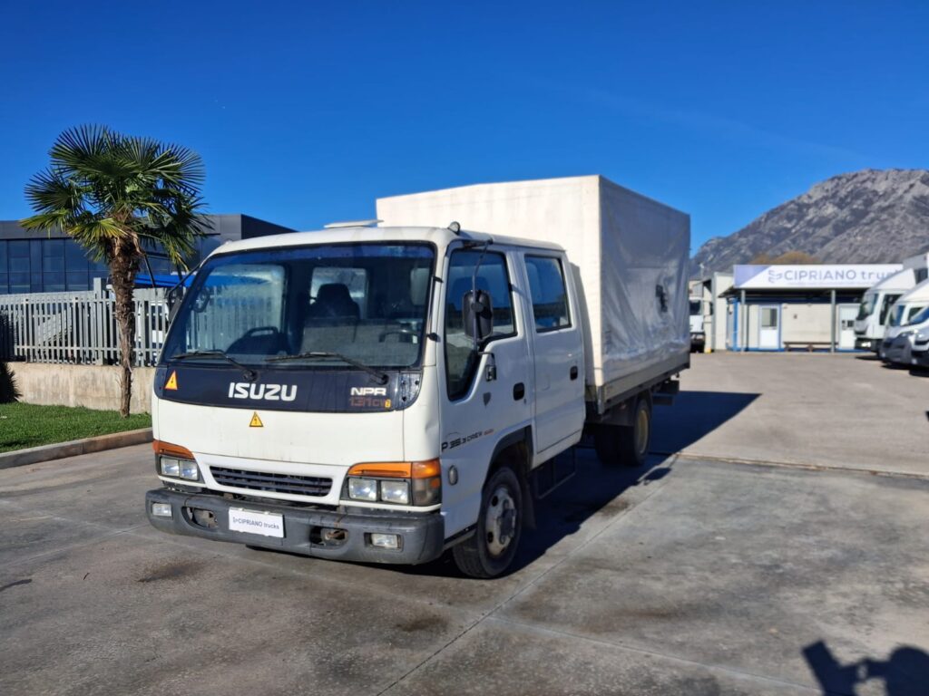 Isuzu Doppia Cabina Cassone Centinato