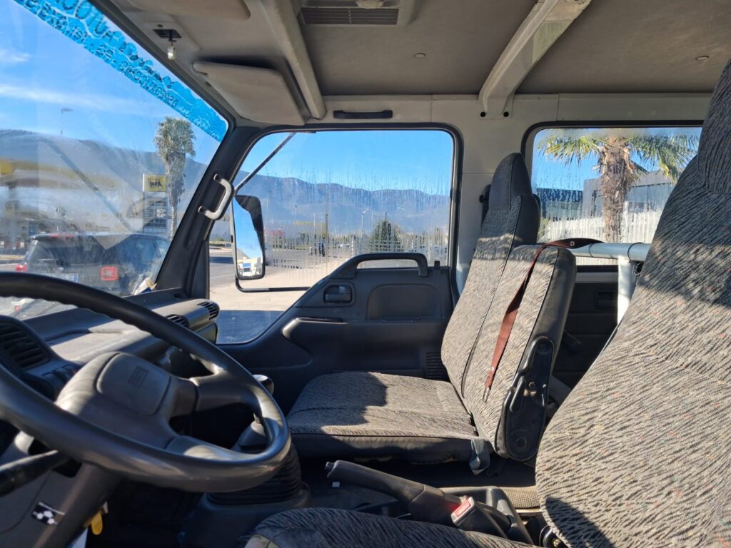 Isuzu Doppia Cabina Cassone Centinato