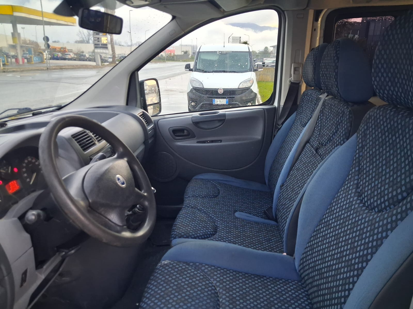 Fiat Scudo 6 Posti Furgonato - immagine 11