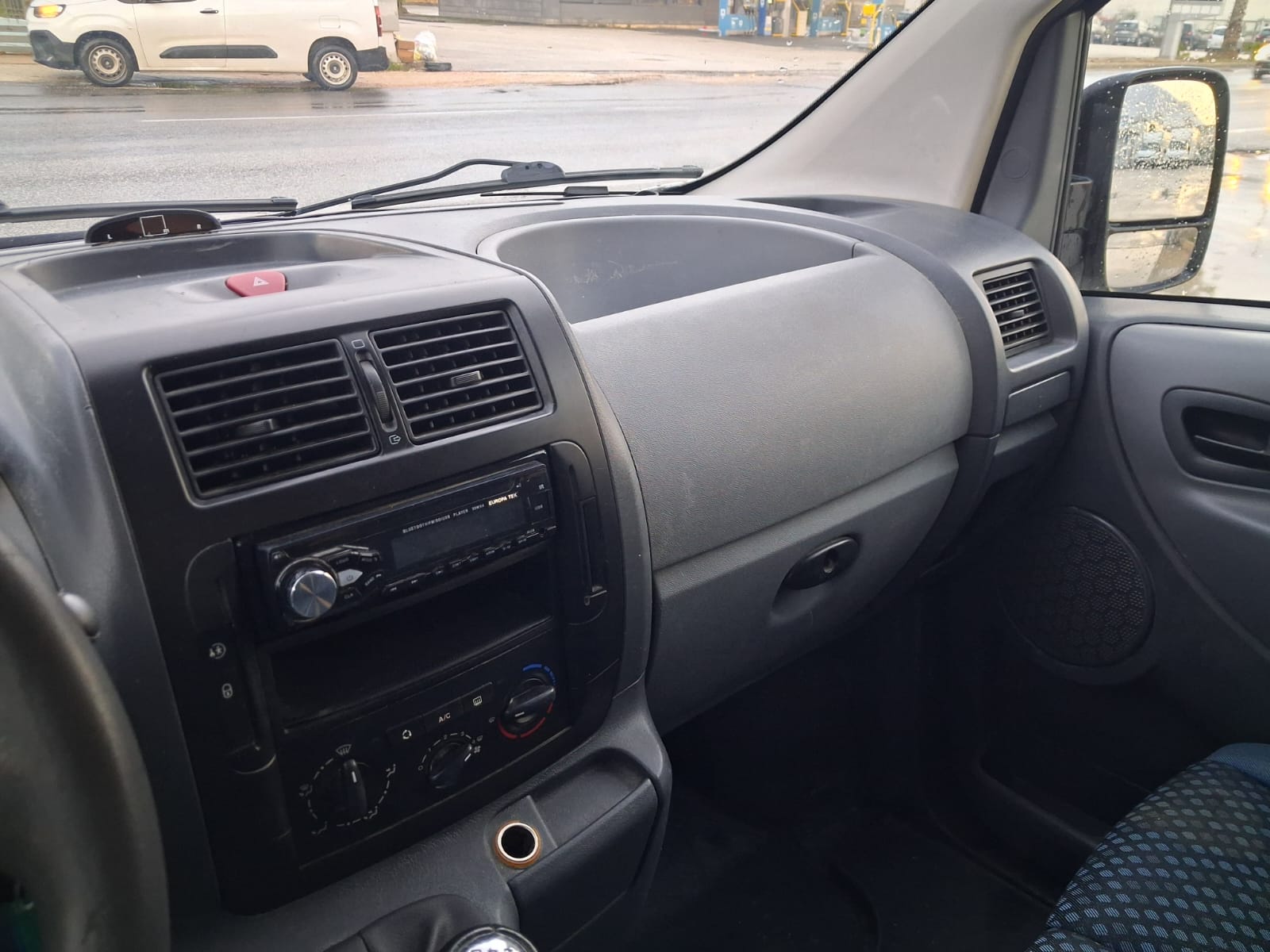 Fiat Scudo 6 Posti Furgonato - immagine 10