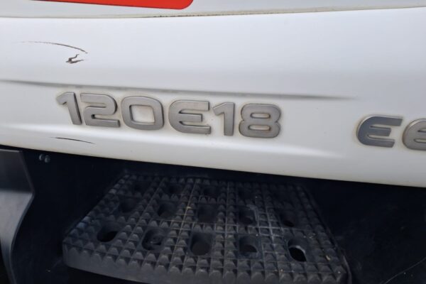 Iveco Eurocargo Furgonato con Sponda KM: 174.500 - immagine 12