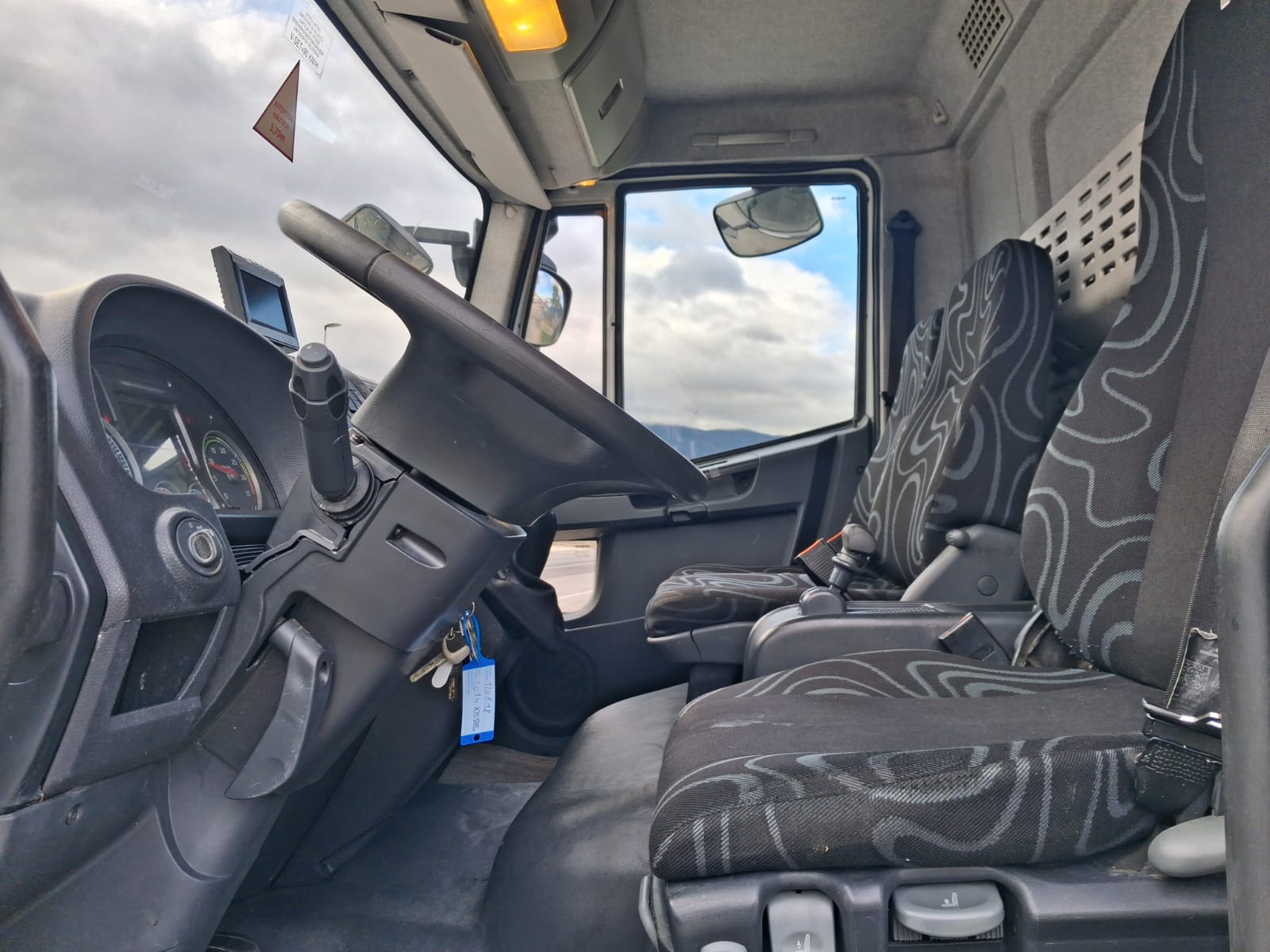 Iveco Eurocargo Furgonato con Sponda KM: 174.500 - immagine 8