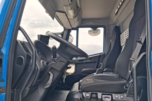 Iveco Eurocargo 180-25 CENTINATO CON SPONDA - immagine 12