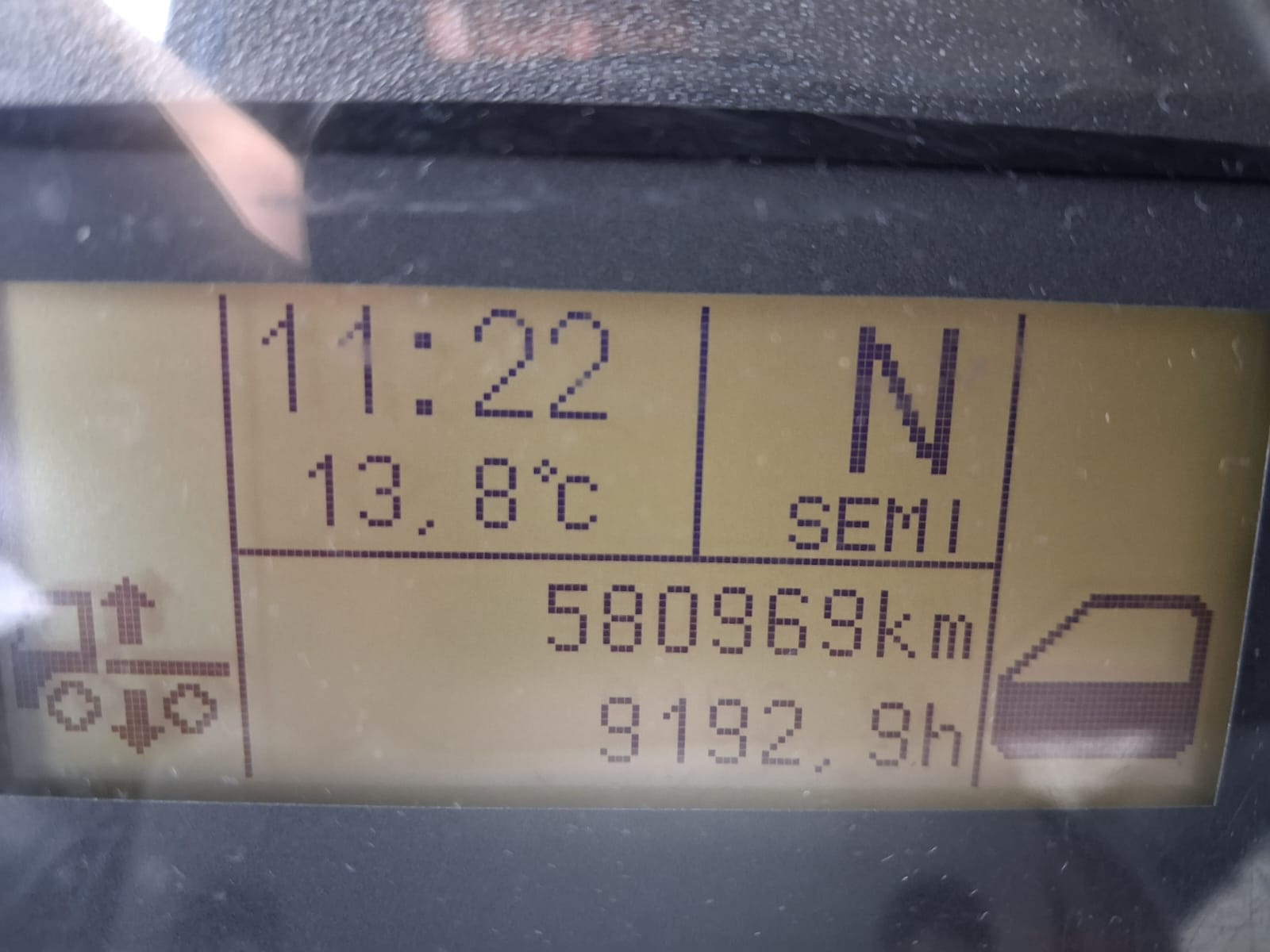 Iveco Eurocargo 180-25 CENTINATO CON SPONDA - immagine 20