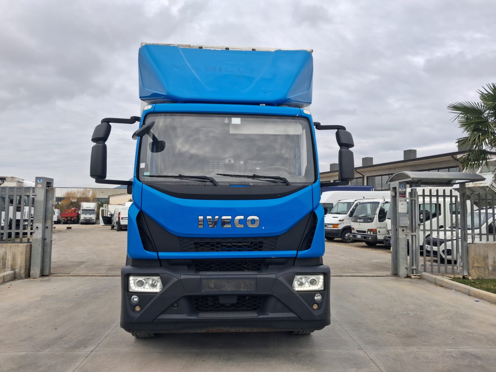 Iveco Eurocargo 180-25 CENTINATO CON SPONDA - immagine 3