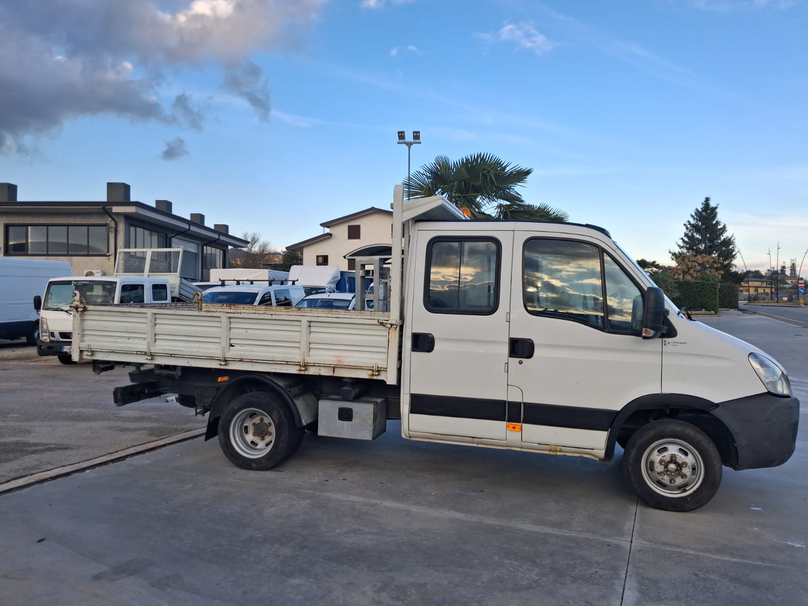 Iveco Daily Doppia Cabina Ribaltabile - immagine 11