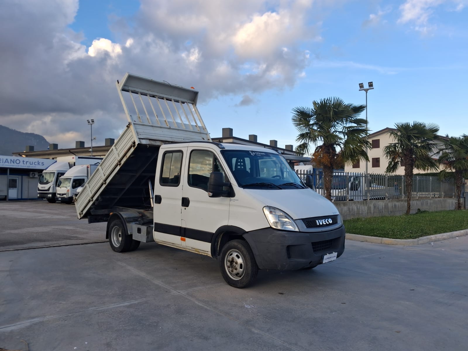 Iveco Daily Doppia Cabina Ribaltabile - immagine 13