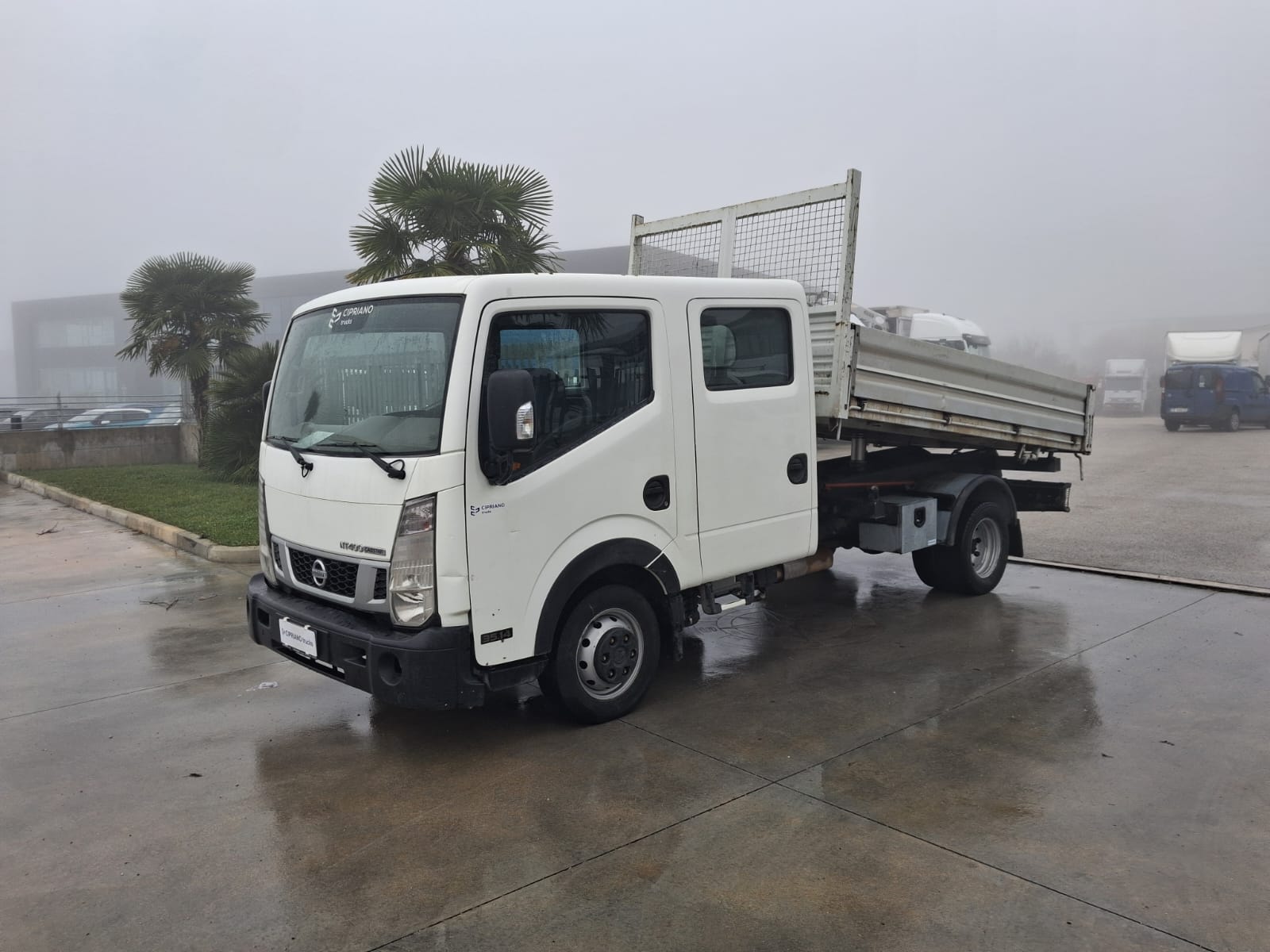 Nissan Cabstar DOPPIA CABINA RIBALTABILE - immagine 2