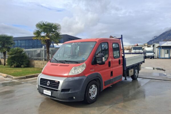 Fiat Ducato Doppia Cabina Grù e Cassone Fisso - immagine 2