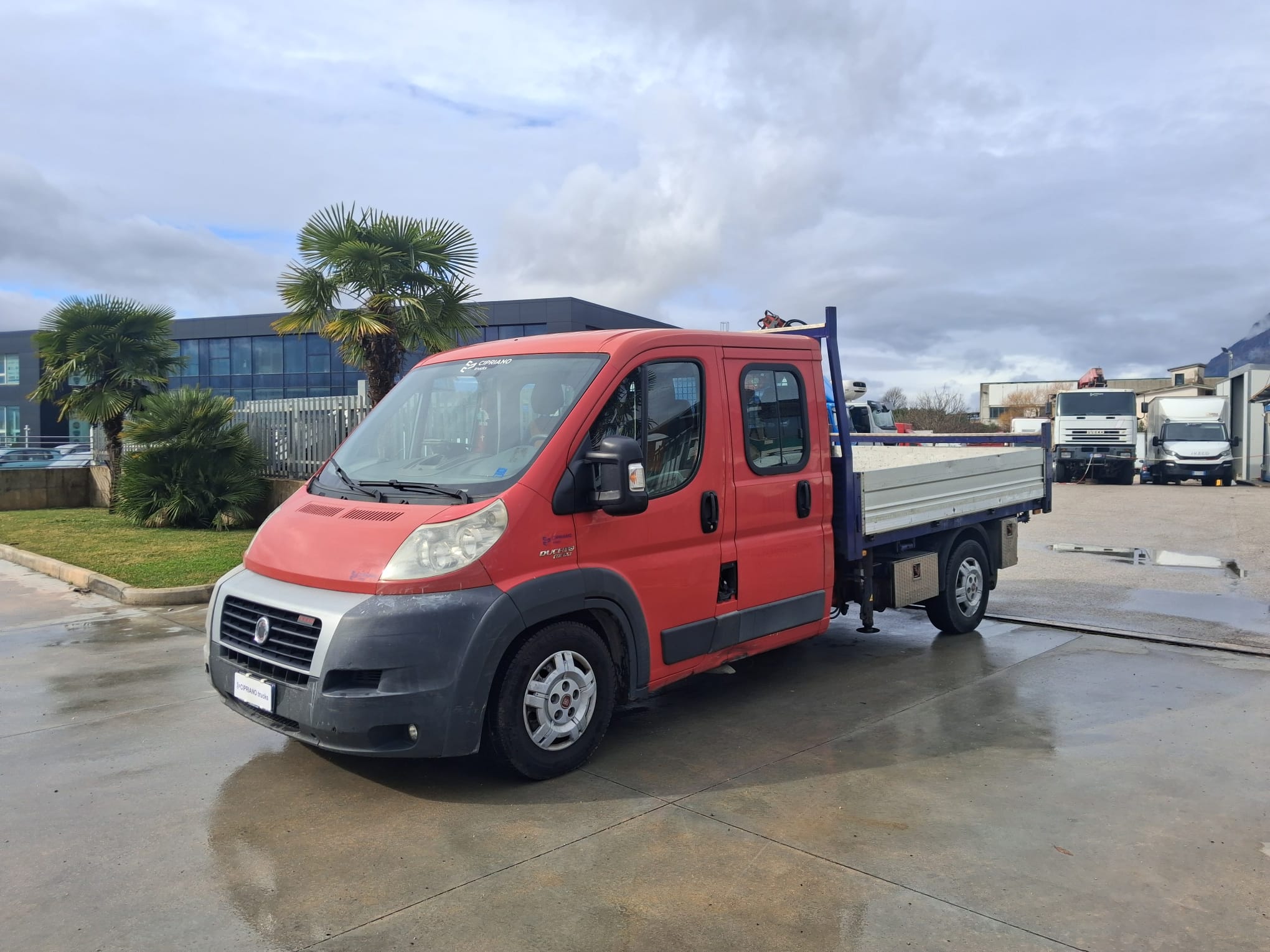 Fiat Ducato Doppia Cabina Grù e Cassone Fisso - immagine 21