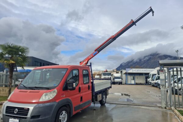 Fiat Ducato Doppia Cabina Grù e Cassone Fisso - immagine 10