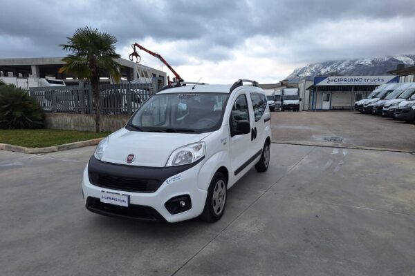 Fiat Qubo Autocarro 1.3 DIESEL - immagine 12