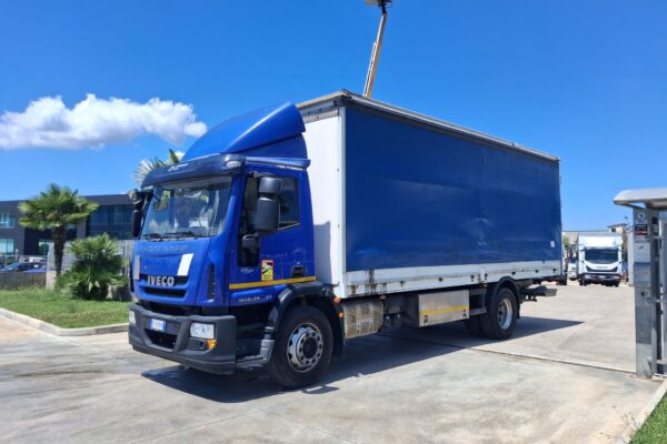 Iveco Eurocargo 180el28 CENTINATO CON SPONDA