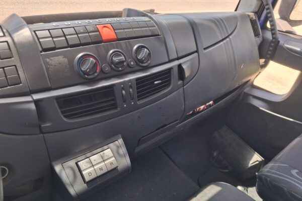 Iveco Eurocargo 180el28 CENTINATO CON SPONDA - immagine 17