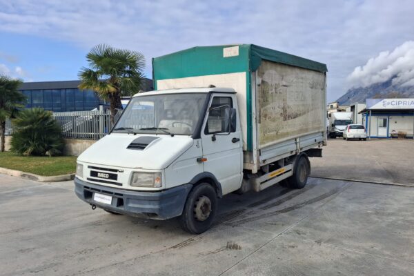 Iveco Daily Centinato Trasporto Bestiame - immagine 3