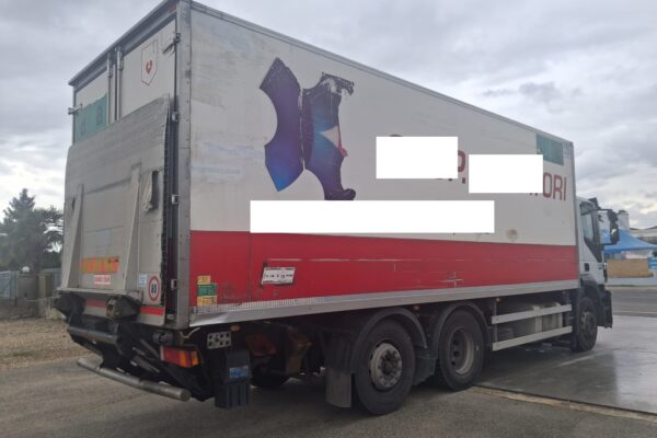 Iveco Stralis Frigorifero con Sponda Euro 6 - immagine 8