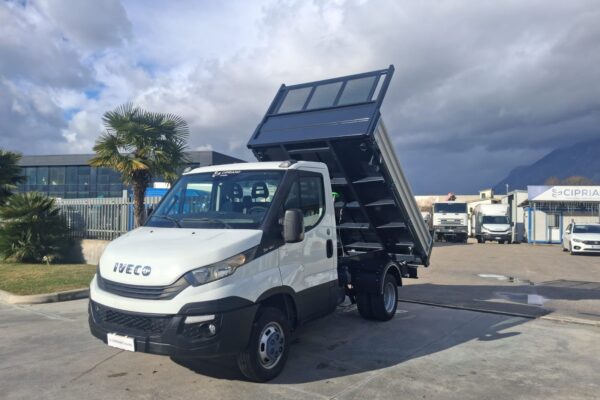 Iveco Daily RIBALTABILE TRILATERALE NUOVO - immagine 1