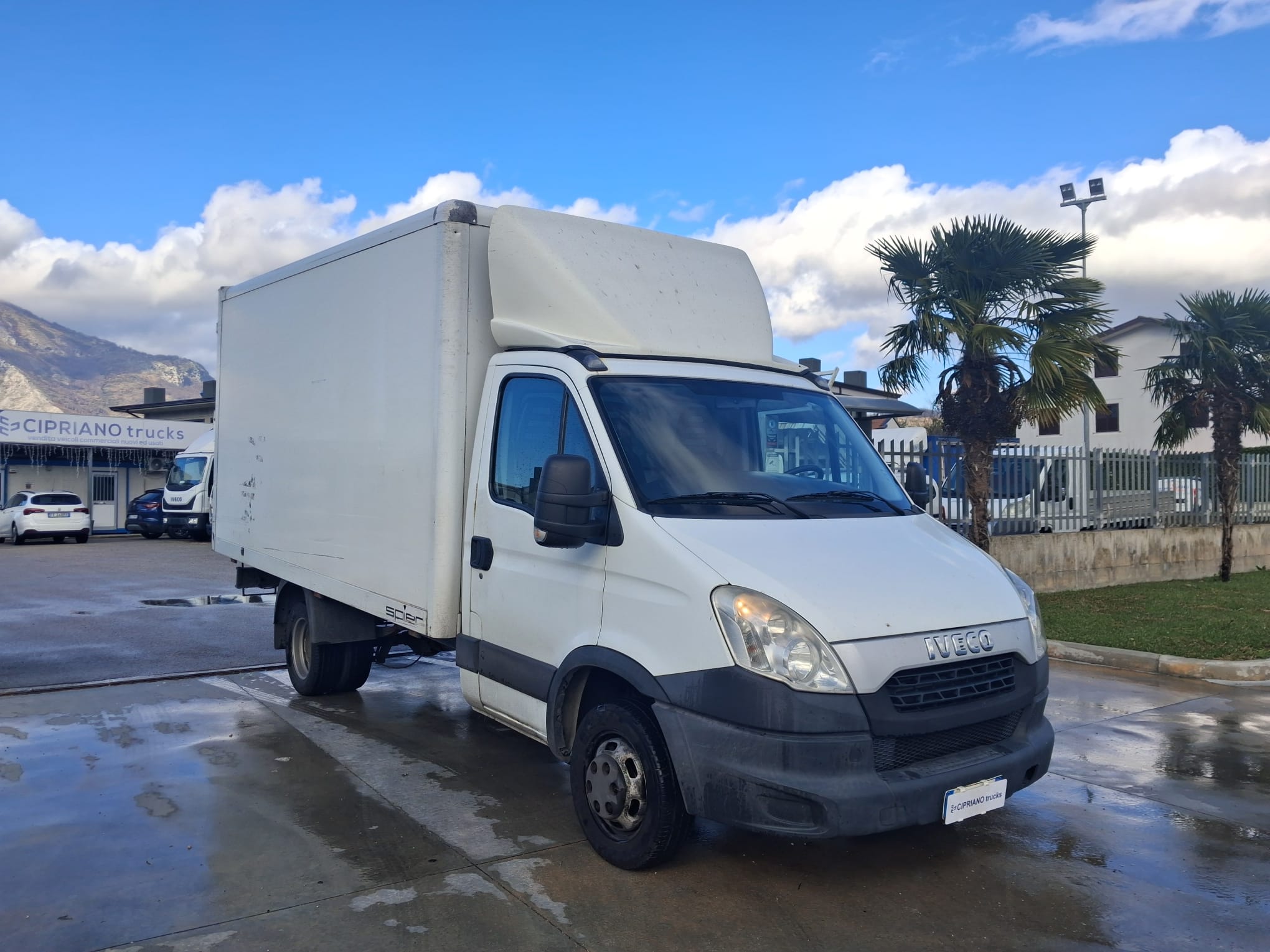Iveco Daily 35c15 CASSONATO EURO 5B - immagine 3