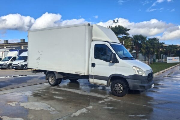Iveco Daily 35c15 CASSONATO EURO 5B - immagine 10