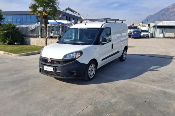 Fiat Doblò Furgonato MXI 3 POSTI 2021 - immagine 2