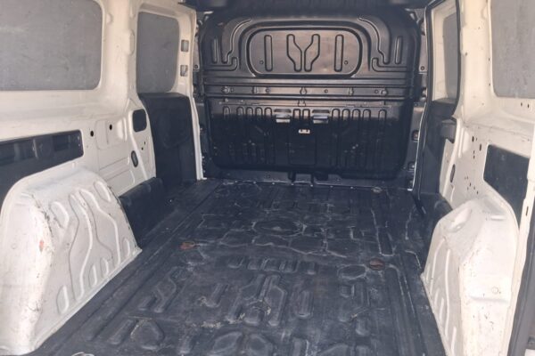 Fiat Doblò Furgonato MXI 3 POSTI 2021 - immagine 9