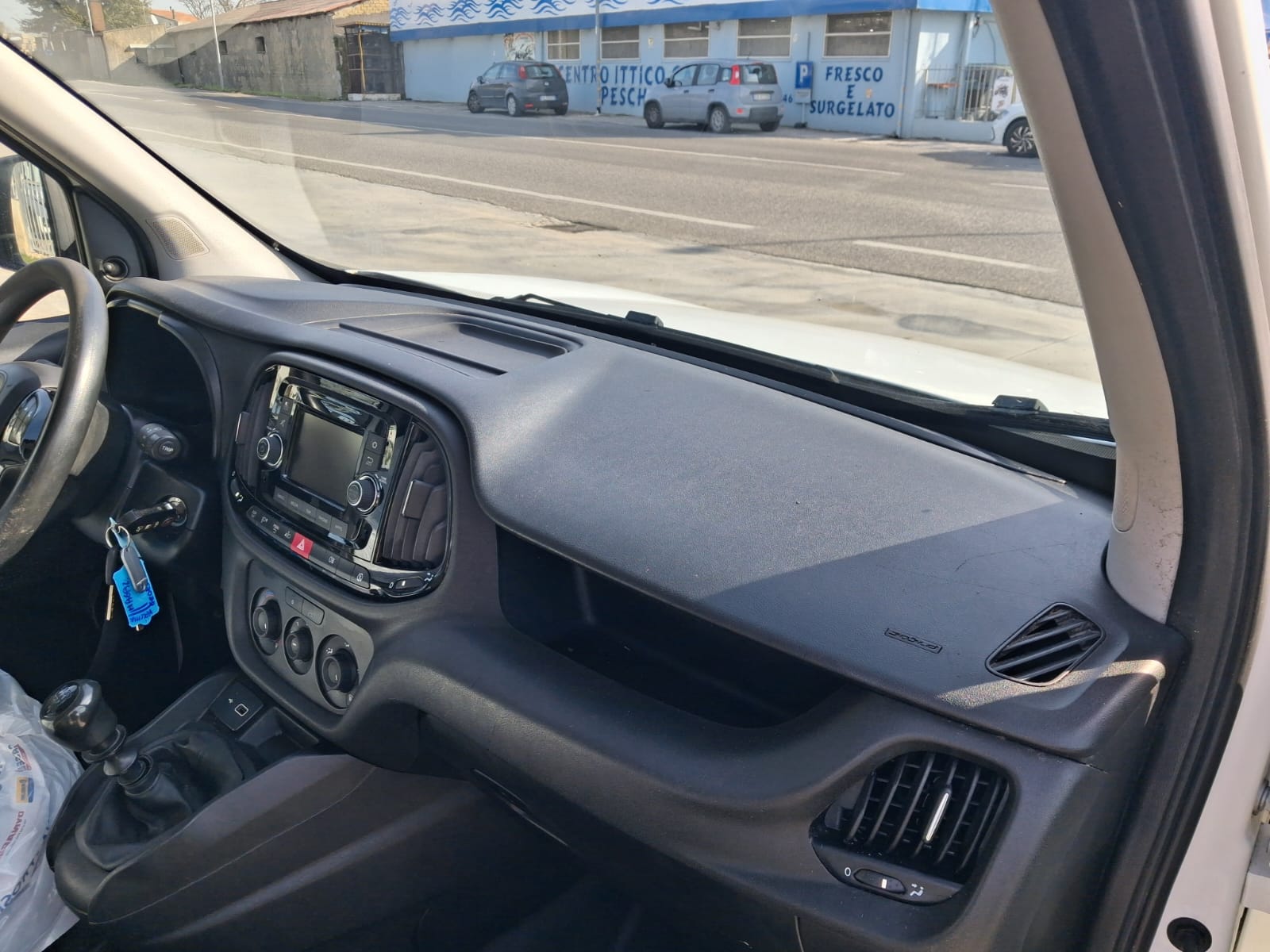 Fiat Doblò Furgonato MXI 3 POSTI 2021 - immagine 10