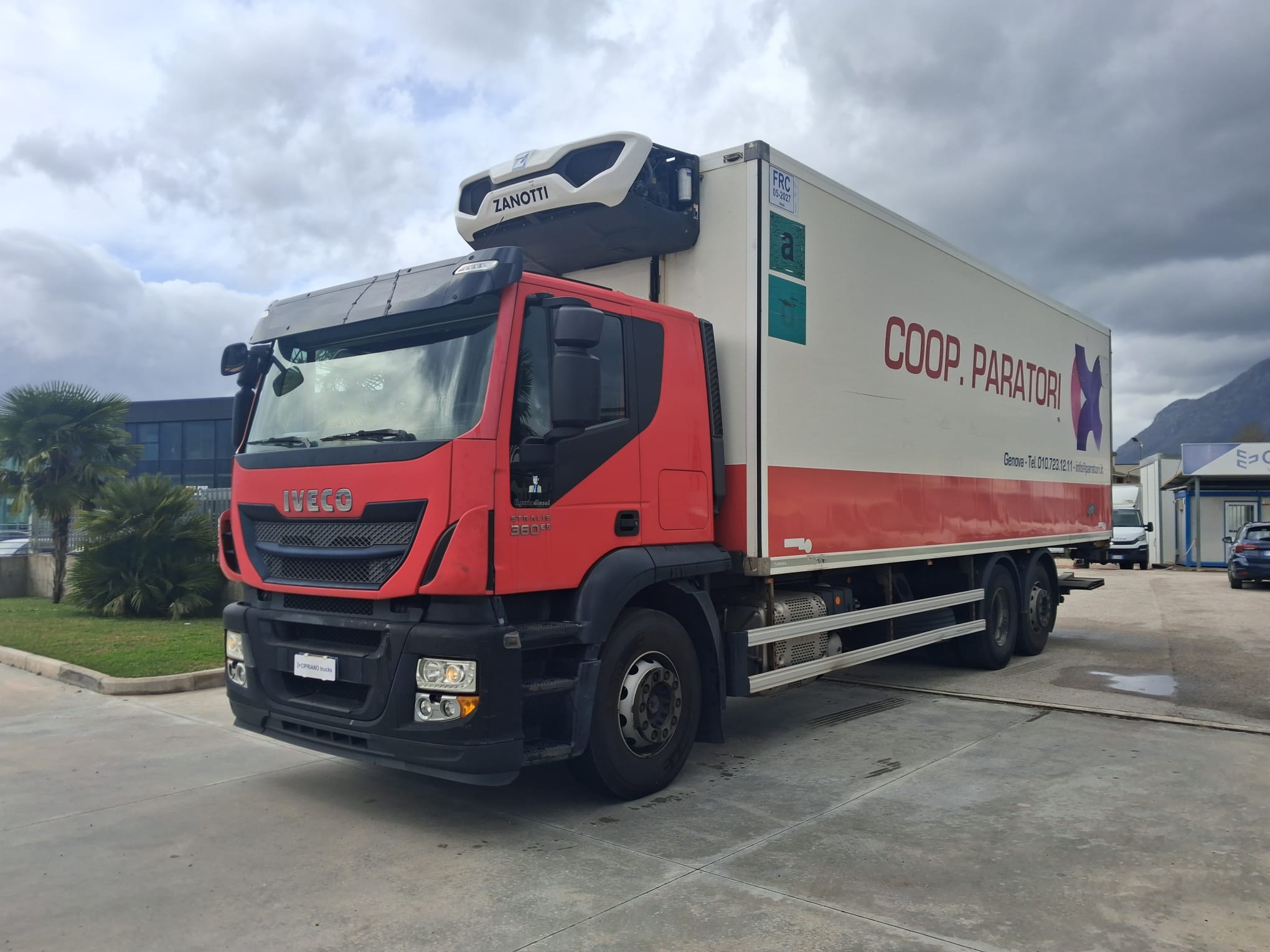 Iveco Stralis Cabina Bassa Frifo Euro 6 - immagine 2