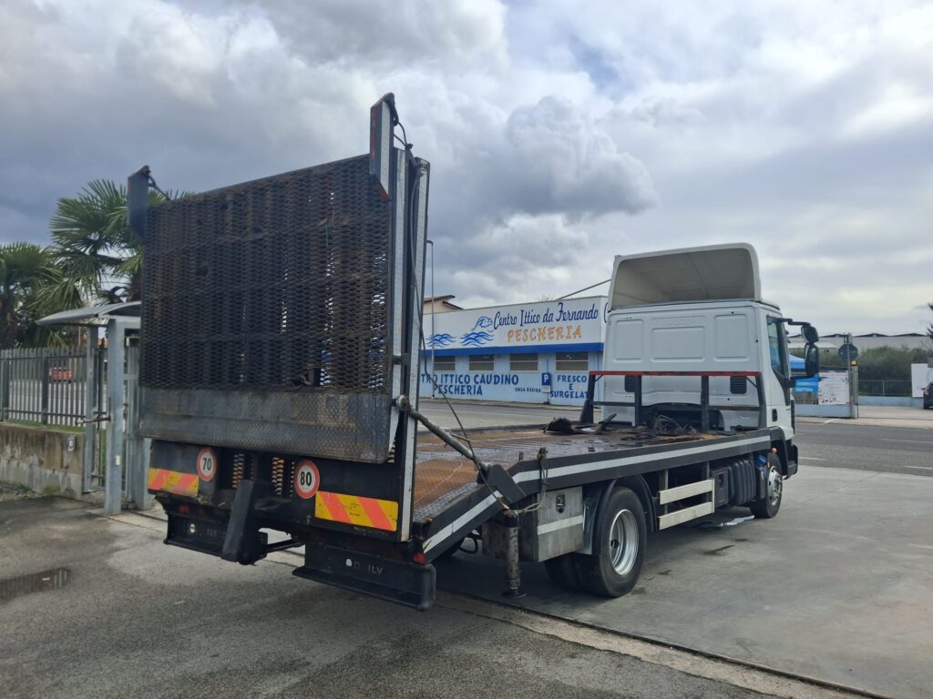 Iveco Eurocargo 100e19 PIANALE CARRELLONE