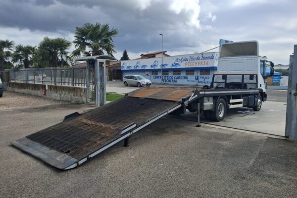 Iveco Eurocargo 100e19 PIANALE CARRELLONE - immagine 16