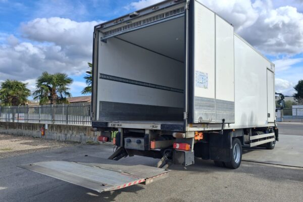 Iveco Eurocargo 120e28 FRIGO ATP FRC 2027 - immagine 15