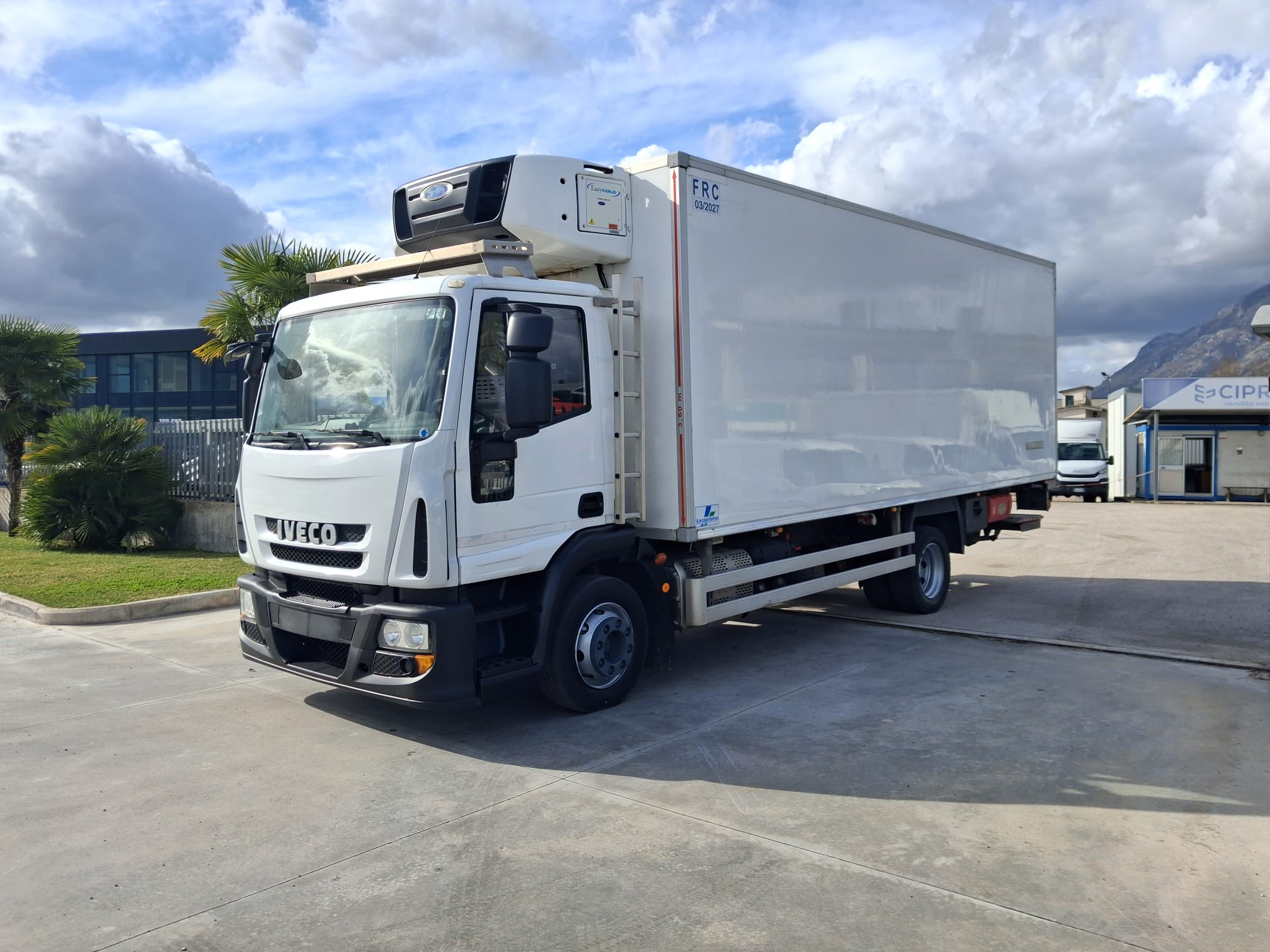 Iveco Eurocargo 120e28 FRIGO ATP FRC 2027 - immagine 3