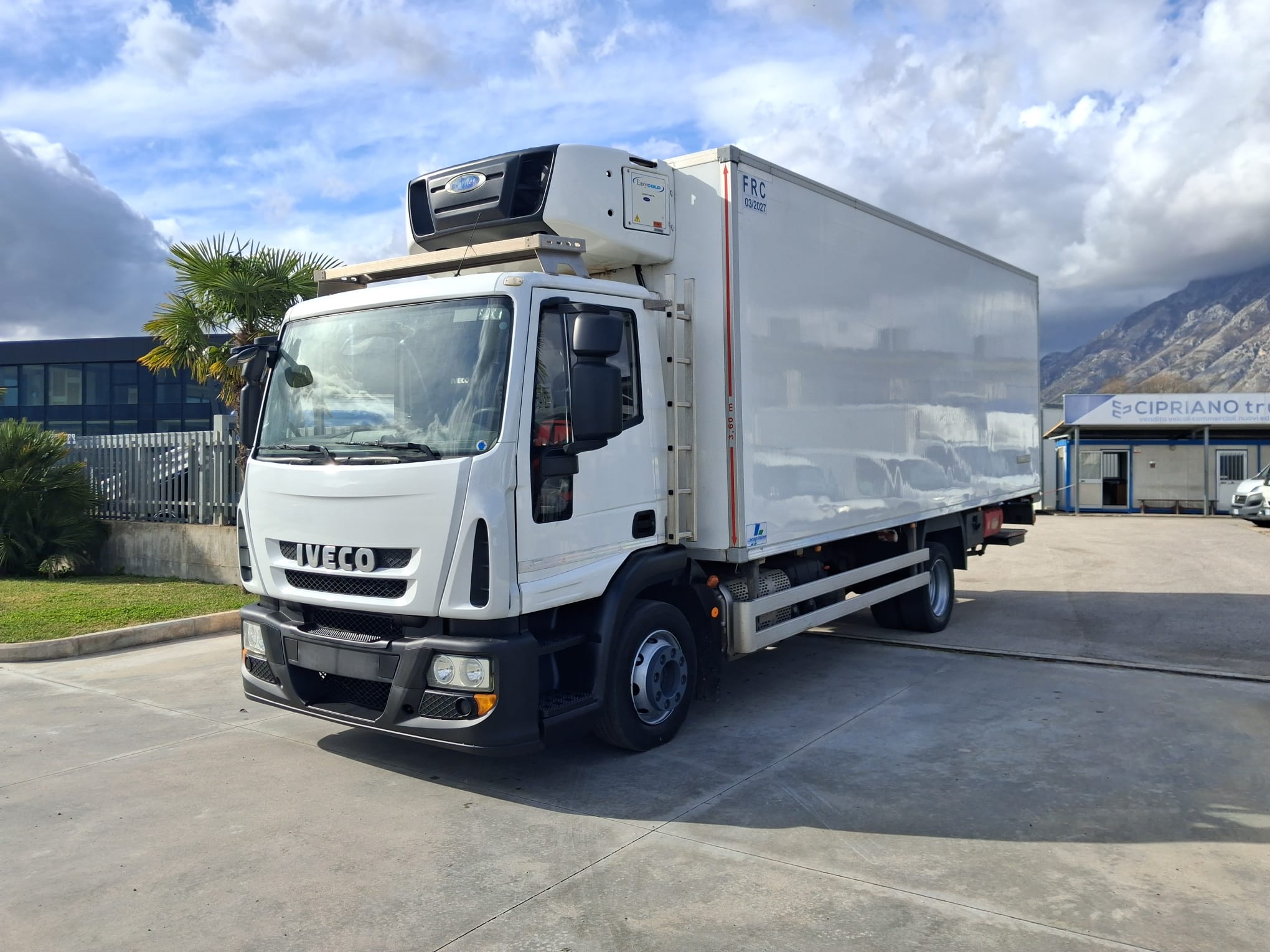 Iveco Eurocargo 120e28 FRIGO ATP FRC 2027 - immagine 4