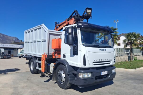 Iveco Eurocargo 150e25 K CARICATORE CON RAGNO E RIBALTABILE - immagine 2