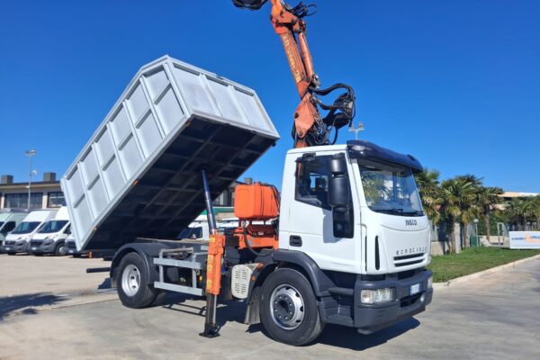 Iveco Eurocargo 150e25 K CARICATORE CON RAGNO E RIBALTABILE - immagine 13