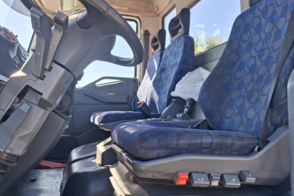 Iveco Eurocargo 150e25 K CARICATORE CON RAGNO E RIBALTABILE - immagine 18