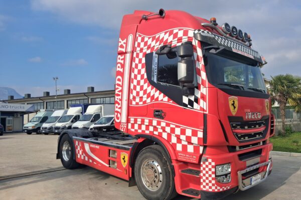 Iveco Stralis 560 TRATTORE EURO 6 CAMBIO MANUALE ZF - immagine 19