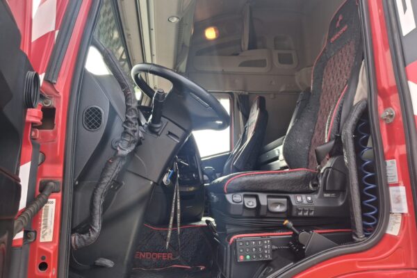 Iveco Stralis 560 TRATTORE EURO 6 CAMBIO MANUALE ZF - immagine 5