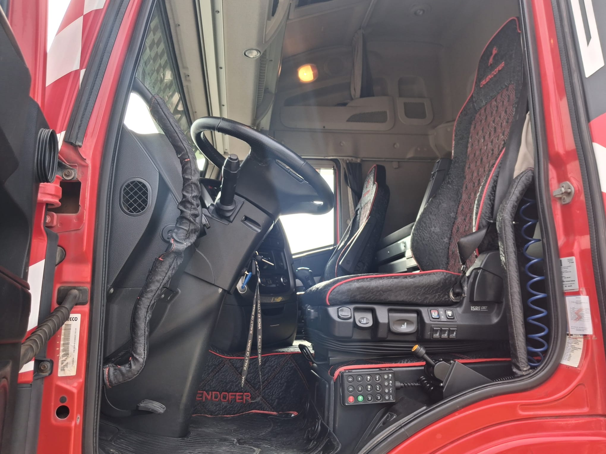 Iveco Stralis 560 TRATTORE EURO 6 CAMBIO MANUALE ZF - immagine 5