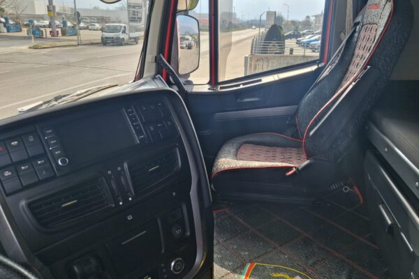 Iveco Stralis 560 TRATTORE EURO 6 CAMBIO MANUALE ZF - immagine 7