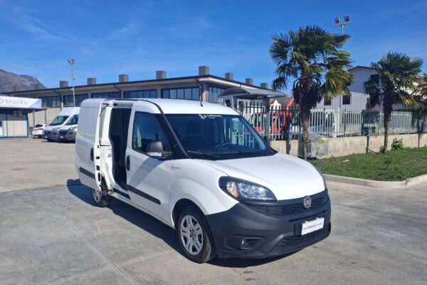 Fiat Doblò Furgonato 3 POSTI ANNO 2022 - immagine 3
