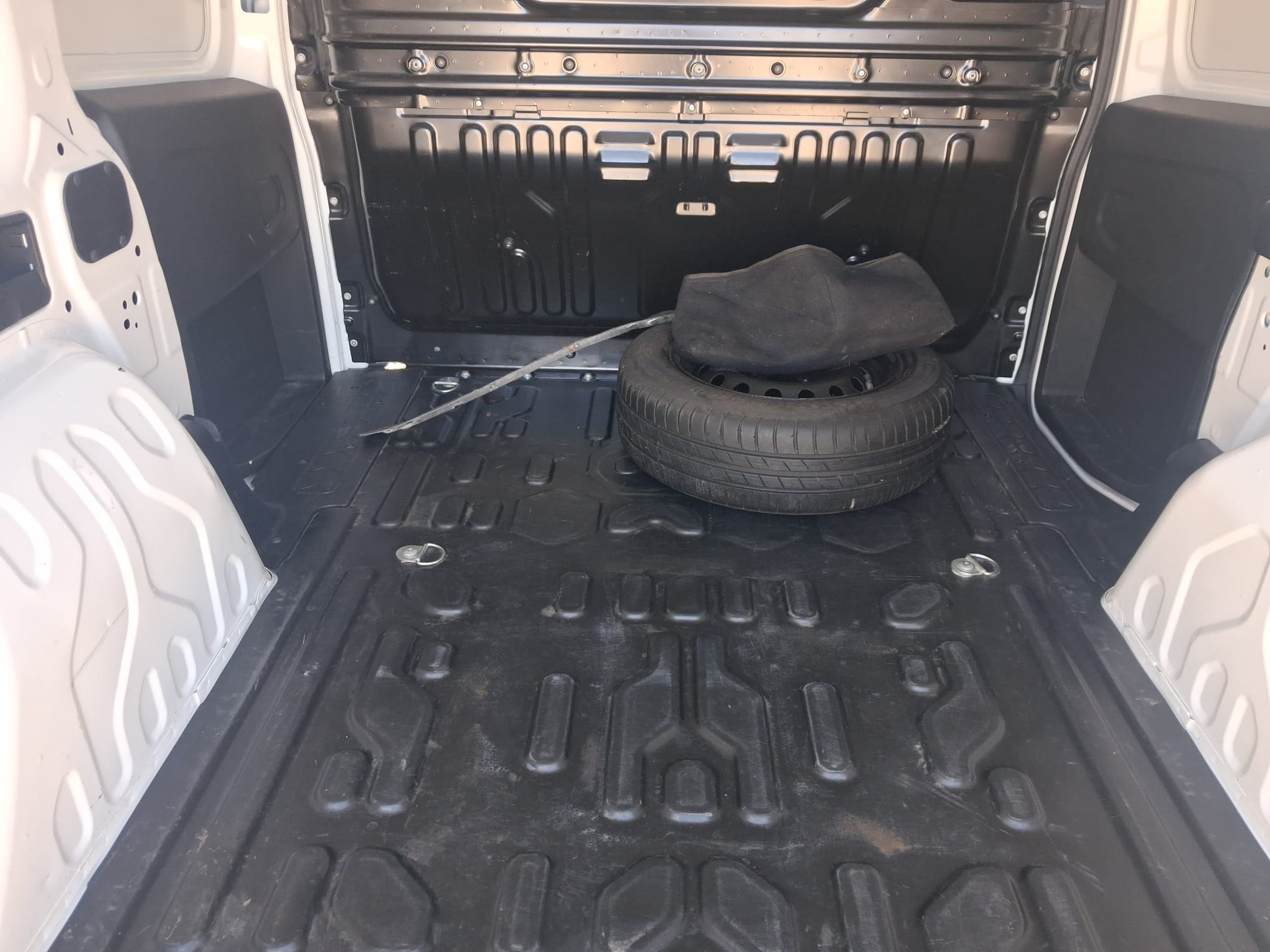 Fiat Doblò Furgonato 3 POSTI ANNO 2022 - immagine 8