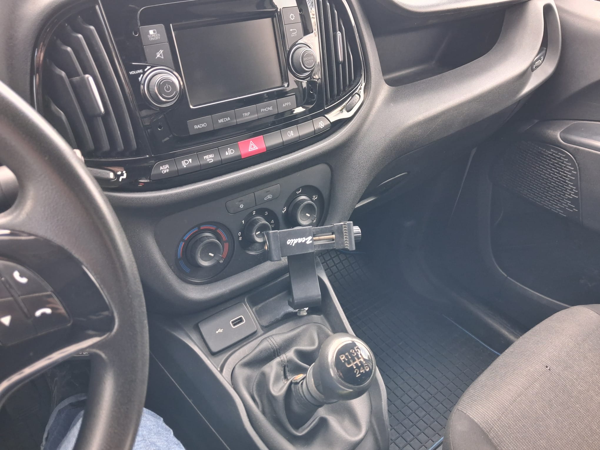 Fiat Doblò Furgonato ANNO 2020 - immagine 12