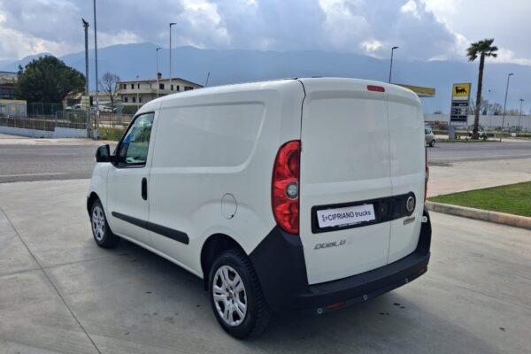 Fiat Doblò Furgonato ANNO 2020 - immagine 4